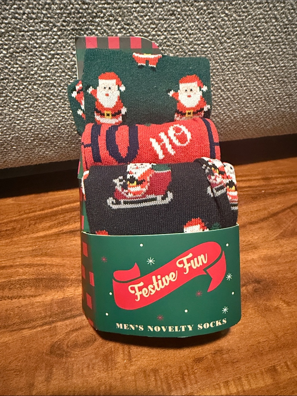 Festive Fun Men's Christmas Novelty Socks - Santa Print (3-Pack)
